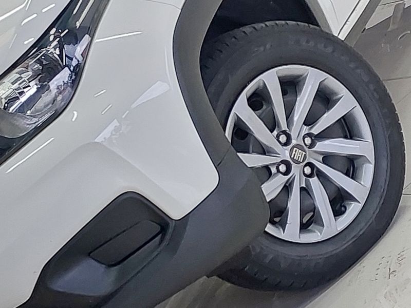 Fiat STRADA 1.3 FIREFLY FLEX FREEDOM CD MANUAL 2023/2023 BETIOLO NOVOS E SEMINOVOS LAJEADO / Carros no Vale