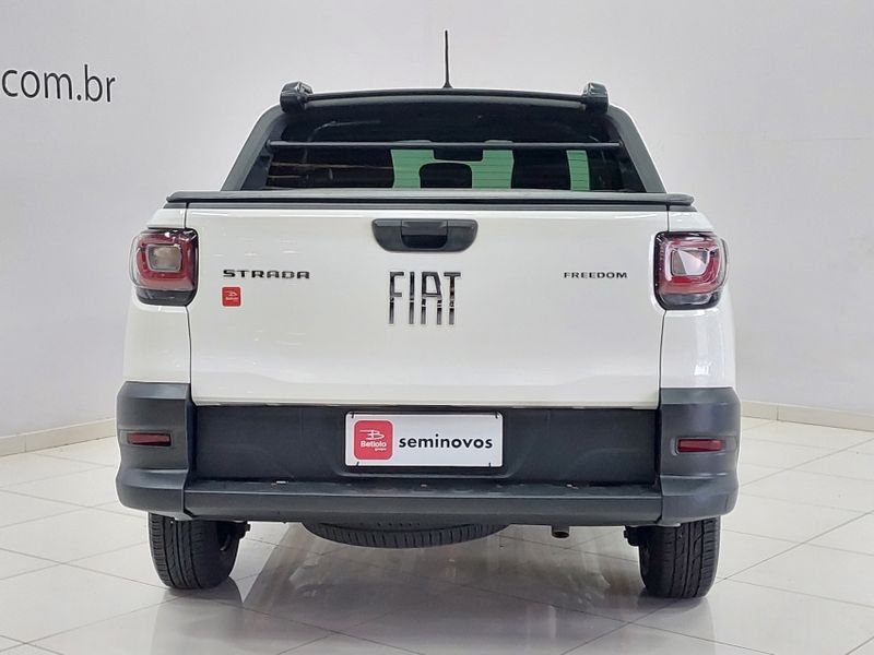 Fiat STRADA 1.3 FIREFLY FLEX FREEDOM CD MANUAL 2023/2023 BETIOLO NOVOS E SEMINOVOS LAJEADO / Carros no Vale