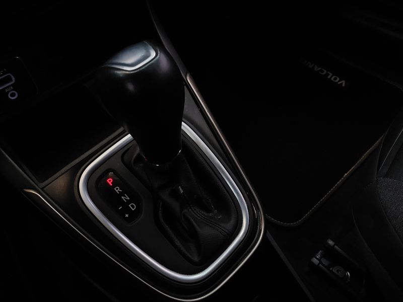 Fiat STRADA 1.3 FIREFLY FLEX VOLCANO CD CVT 2022/2022 BETIOLO NOVOS E SEMINOVOS LAJEADO / Carros no Vale Fiat STRADA 1.3 FIREFLY FLEX VOLCANO CD CVT 2022/2022 BETIOLO NOVOS E SEMINOVOS LAJEADO / Carros no Vale