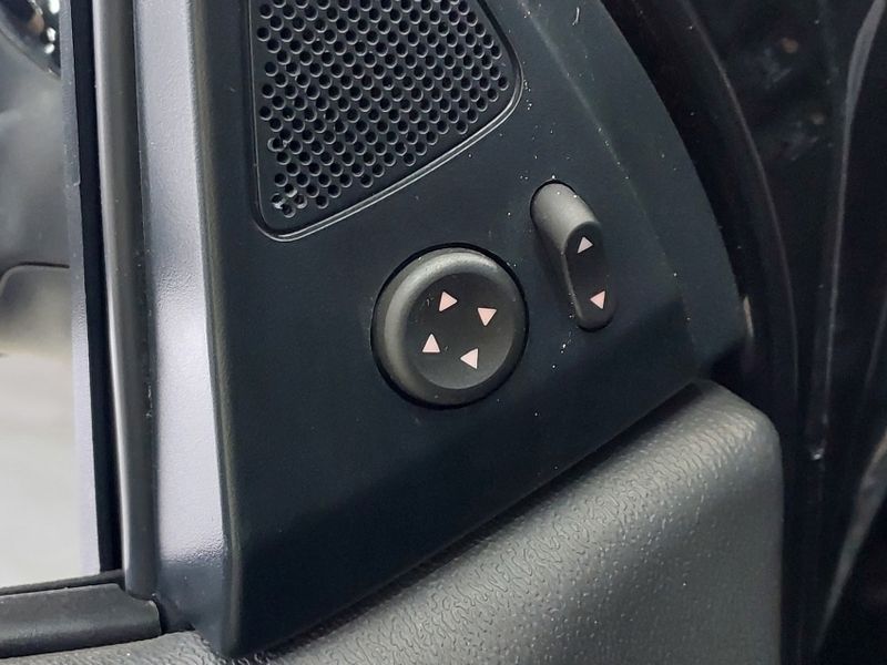 Fiat STRADA 1.4 MPI FREEDOM CD 8V FLEX 3P MANUAL 2019/2020 BETIOLO NOVOS E SEMINOVOS LAJEADO / Carros no Vale