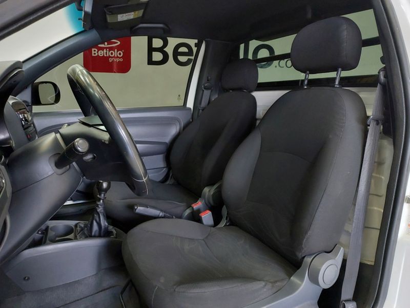 Fiat STRADA 1.4 MPI HARD WORKING CS 8V FLEX 2P MANUAL 2018/2018 BETIOLO NOVOS E SEMINOVOS LAJEADO / Carros no Vale Fiat STRADA 1.4 MPI HARD WORKING CS 8V FLEX 2P MANUAL 2018/2018 BETIOLO NOVOS E SEMINOVOS LAJEADO / Carros no Vale