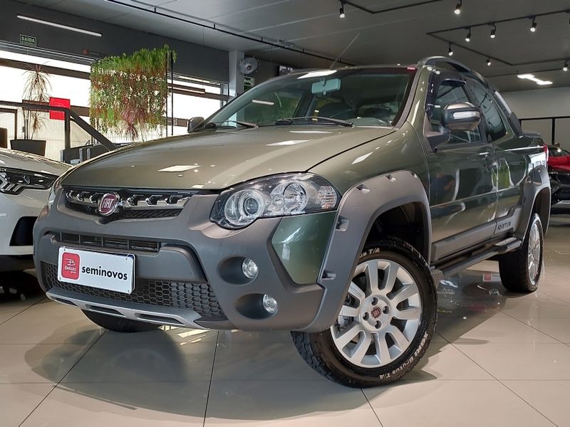 Fiat STRADA 1.8 MPI ADVENTURE CD 16V FLEX 2P MANUAL 2014/2014 BETIOLO NOVOS E SEMINOVOS LAJEADO / Carros no Vale