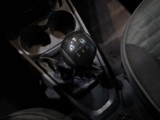 Fiat STRADA 1.8 MPI ADVENTURE CD 16V FLEX 2P MANUAL 2014/2014 BETIOLO NOVOS E SEMINOVOS LAJEADO / Carros no Vale