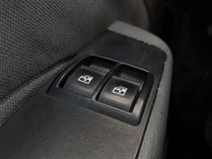 Fiat STRADA 1.8 MPI ADVENTURE CD 16V FLEX 2P MANUAL 2011/2011 BETIOLO NOVOS E SEMINOVOS LAJEADO / Carros no Vale