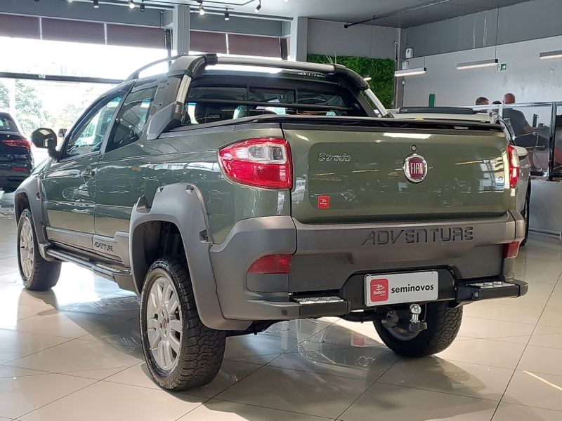 Fiat STRADA 1.8 MPI ADVENTURE CD 16V FLEX 2P MANUAL 2014/2014 BETIOLO NOVOS E SEMINOVOS LAJEADO / Carros no Vale