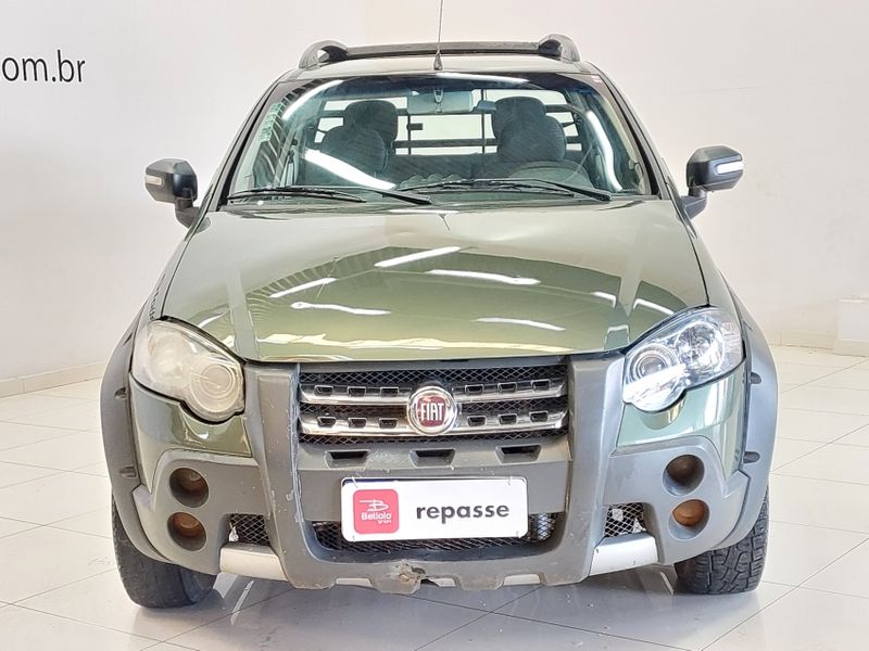 Fiat STRADA 1.8 MPI ADVENTURE CD 16V FLEX 2P MANUAL 2011/2011 BETIOLO NOVOS E SEMINOVOS LAJEADO / Carros no Vale