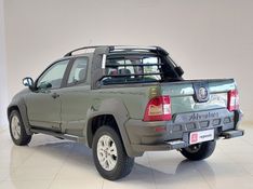 Fiat STRADA 1.8 MPI ADVENTURE CD 16V FLEX 2P MANUAL 2011/2011 BETIOLO NOVOS E SEMINOVOS LAJEADO / Carros no Vale
