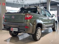Fiat STRADA 1.8 MPI ADVENTURE CD 16V FLEX 2P MANUAL 2014/2014 BETIOLO NOVOS E SEMINOVOS LAJEADO / Carros no Vale