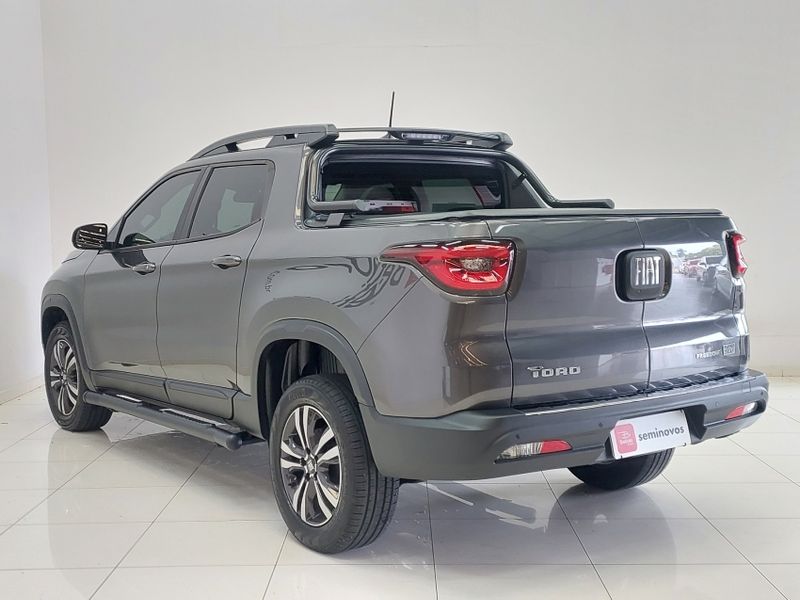 Fiat TORO 1.3 TURBO 270 FLEX FREEDOM AT6 2024/2025 BETIOLO NOVOS E SEMINOVOS LAJEADO / Carros no Vale