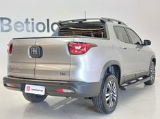 Fiat TORO 1.3 TURBO 270 FLEX FREEDOM AT6 2024/2025 BETIOLO NOVOS E SEMINOVOS LAJEADO / Carros no Vale