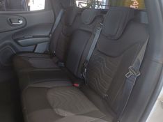 Fiat TORO 1.3 TURBO 270 FLEX FREEDOM AT6 2021/2022 BETIOLO NOVOS E SEMINOVOS LAJEADO / Carros no Vale