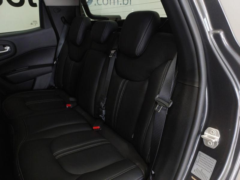 Fiat TORO 1.3 TURBO 270 FLEX FREEDOM AT6 2024/2025 BETIOLO NOVOS E SEMINOVOS LAJEADO / Carros no Vale