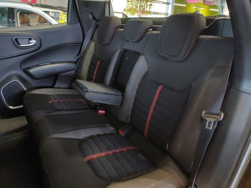 Fiat TORO 1.8 16V EVO FLEX FREEDOM AT6 2017/2018 BETIOLO NOVOS E SEMINOVOS LAJEADO / Carros no Vale