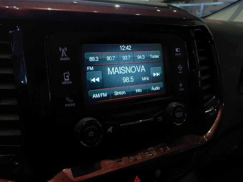 Fiat TORO 1.8 16V EVO FLEX FREEDOM AT6 2017/2018 BETIOLO NOVOS E SEMINOVOS LAJEADO / Carros no Vale