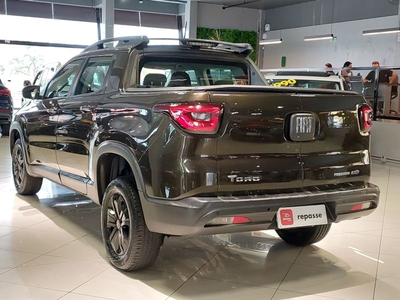 Fiat TORO 1.8 16V EVO FLEX FREEDOM AT6 2017/2018 BETIOLO NOVOS E SEMINOVOS LAJEADO / Carros no Vale