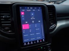 Fiat TORO 2.0 16V TURBO DIESEL VOLCANO 4WD AT9 2024/2025 BETIOLO NOVOS E SEMINOVOS LAJEADO / Carros no Vale