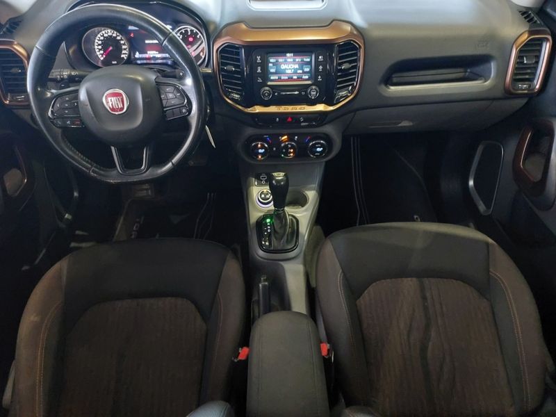 Fiat TORO 2.0 16V TURBO DIESEL VOLCANO 4WD AT9 2017/2018 BETIOLO NOVOS E SEMINOVOS LAJEADO / Carros no Vale Fiat TORO 2.0 16V TURBO DIESEL VOLCANO 4WD AT9 2017/2018 BETIOLO NOVOS E SEMINOVOS LAJEADO / Carros no Vale