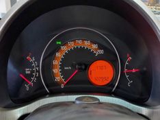 Fiat UNO 1.0 EVO WAY 8V FLEX 4P MANUAL 2013/2014 BETIOLO NOVOS E SEMINOVOS LAJEADO / Carros no Vale