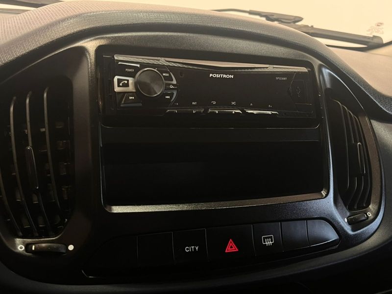 Fiat UNO 1.0 FIREFLY FLEX DRIVE MANUAL 2021/2021 BETIOLO NOVOS E SEMINOVOS LAJEADO / Carros no Vale