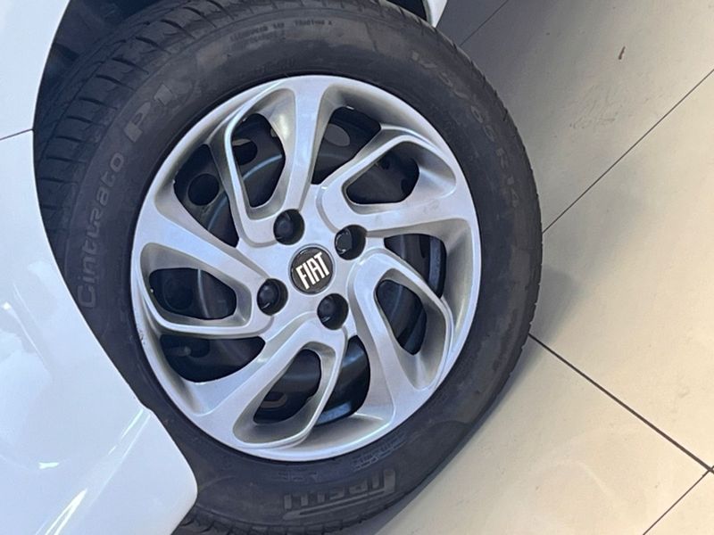 Fiat UNO 1.0 FIREFLY FLEX DRIVE MANUAL 2021/2021 BETIOLO NOVOS E SEMINOVOS LAJEADO / Carros no Vale