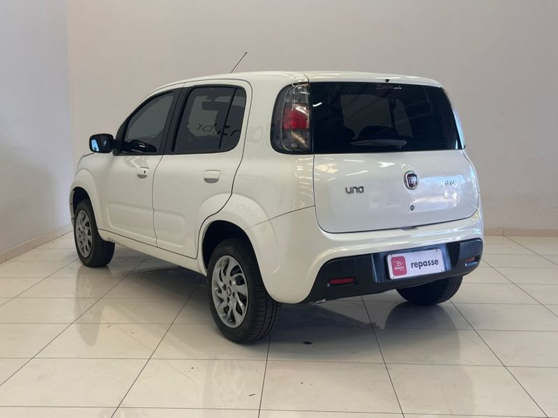 Fiat UNO 1.0 FIREFLY FLEX DRIVE MANUAL 2021/2021 BETIOLO NOVOS E SEMINOVOS LAJEADO / Carros no Vale
