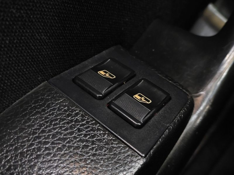 Fiat UNO 1.0 MPI MILLE FIRE ECONOMY 8V FLEX 2P MANUAL 2010/2010 BETIOLO NOVOS E SEMINOVOS LAJEADO / Carros no Vale Fiat UNO 1.0 MPI MILLE FIRE ECONOMY 8V FLEX 2P MANUAL 2010/2010 BETIOLO NOVOS E SEMINOVOS LAJEADO / Carros no Vale