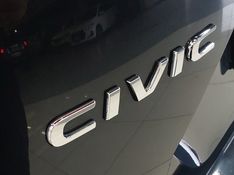 Honda CIVIC 2.0 16V FLEXONE EX 4P CVT 2020/2020 BETIOLO NOVOS E SEMINOVOS LAJEADO / Carros no Vale