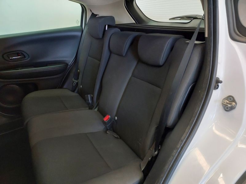 Honda HR-V 1.8 16V FLEX EX 4P AUTOMÁTICO 2019/2019 BETIOLO NOVOS E SEMINOVOS LAJEADO / Carros no Vale