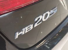 Hyundai HB20S 1.6 COMFORT PLUS 16V FLEX 4P MANUAL 2013/2014 BETIOLO NOVOS E SEMINOVOS LAJEADO / Carros no Vale