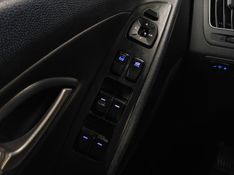 Hyundai IX35 2.0 MPI 4X2 16V FLEX 4P MANUAL 2011/2012 BETIOLO NOVOS E SEMINOVOS LAJEADO / Carros no Vale