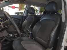 Hyundai IX35 2.0 MPI 4X2 16V FLEX 4P MANUAL 2011/2012 BETIOLO NOVOS E SEMINOVOS LAJEADO / Carros no Vale