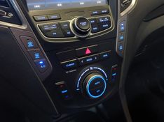 Hyundai SANTA FÉ 3.3 MPFI 4X4 7 LUGARES V6 270CV GASOLINA 4P AUTOMÁTICO 2013/2014 BETIOLO NOVOS E SEMINOVOS LAJEADO / Carros no Vale