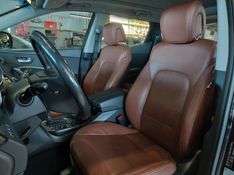 Hyundai SANTA FÉ 3.3 MPFI 4X4 7 LUGARES V6 270CV GASOLINA 4P AUTOMÁTICO 2013/2014 BETIOLO NOVOS E SEMINOVOS LAJEADO / Carros no Vale