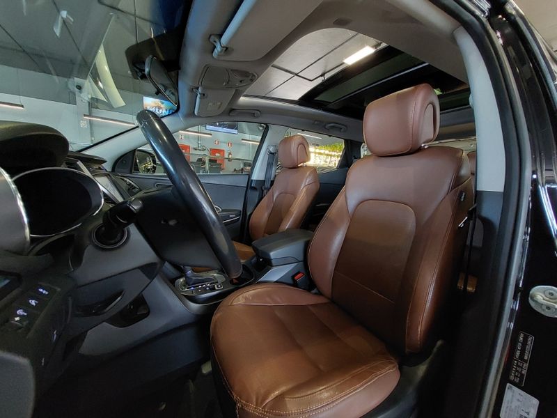 Hyundai SANTA FÉ 3.3 MPFI 4X4 7 LUGARES V6 270CV GASOLINA 4P AUTOMÁTICO 2013/2014 BETIOLO NOVOS E SEMINOVOS LAJEADO / Carros no Vale