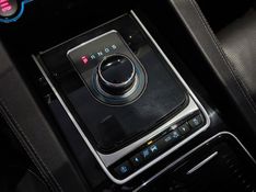 Jaguar F-PACE 2.0 16V INGENIUM R-SPORT AWD 4P AUTOMÁTICO 2018/2018 BETIOLO NOVOS E SEMINOVOS LAJEADO / Carros no Vale