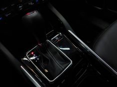 JEEP COMMANDER 1.3 T270 TURBO FLEX LONGITUDE AT6 2025/2025 BETIOLO NOVOS E SEMINOVOS LAJEADO / Carros no Vale