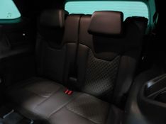 JEEP COMMANDER 2.0 TD380 TURBO DIESEL OVERLAND AT9 2024/2025 BETIOLO NOVOS E SEMINOVOS LAJEADO / Carros no Vale