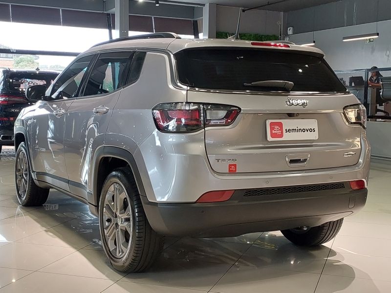 JEEP COMPASS 1.3 T270 TURBO FLEX LONGITUDE AT6 2023/2023 BETIOLO NOVOS E SEMINOVOS LAJEADO / Carros no Vale JEEP COMPASS 1.3 T270 TURBO FLEX LONGITUDE AT6 2023/2023 BETIOLO NOVOS E SEMINOVOS LAJEADO / Carros no Vale