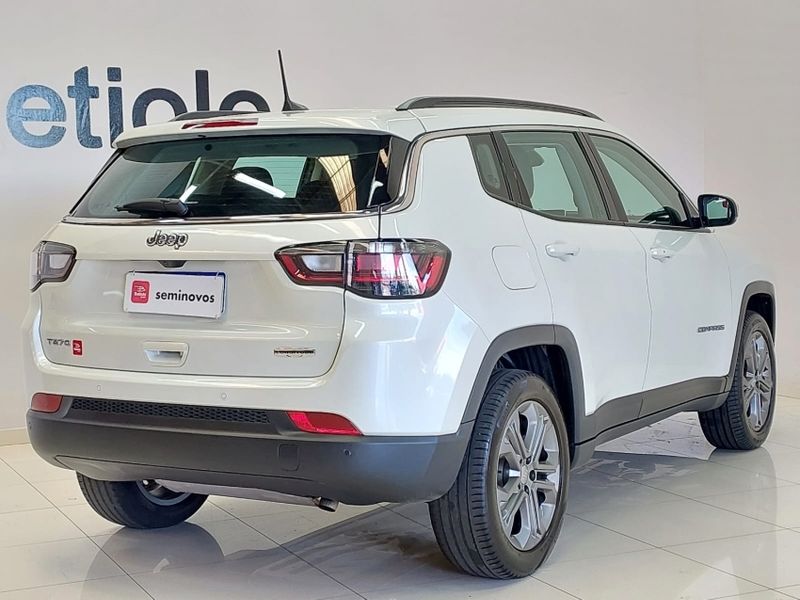 JEEP COMPASS 1.3 T270 TURBO FLEX LONGITUDE AT6 2023/2024 BETIOLO NOVOS E SEMINOVOS LAJEADO / Carros no Vale