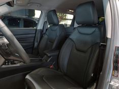 JEEP COMPASS 1.3 T270 TURBO FLEX LONGITUDE AT6 2023/2023 BETIOLO NOVOS E SEMINOVOS LAJEADO / Carros no Vale