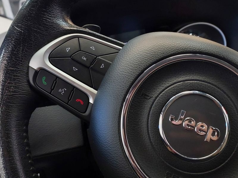 JEEP COMPASS 2.0 16V DIESEL LONGITUDE 4X4 AUTOMÁTICO 2017/2017 BETIOLO NOVOS E SEMINOVOS LAJEADO / Carros no Vale JEEP COMPASS 2.0 16V DIESEL LONGITUDE 4X4 AUTOMÁTICO 2017/2017 BETIOLO NOVOS E SEMINOVOS LAJEADO / Carros no Vale