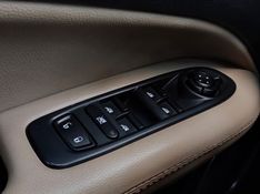 JEEP COMPASS 2.0 16V DIESEL LONGITUDE 4X4 AUTOMÁTICO 2017/2017 BETIOLO NOVOS E SEMINOVOS LAJEADO / Carros no Vale