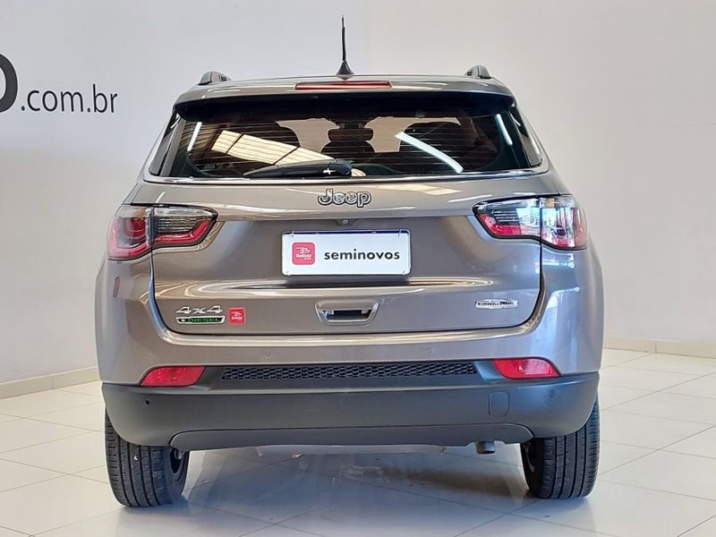 JEEP COMPASS 2.0 16V DIESEL LONGITUDE 4X4 AUTOMÁTICO 2017/2017 BETIOLO NOVOS E SEMINOVOS LAJEADO / Carros no Vale JEEP COMPASS 2.0 16V DIESEL LONGITUDE 4X4 AUTOMÁTICO 2017/2017 BETIOLO NOVOS E SEMINOVOS LAJEADO / Carros no Vale