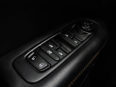 JEEP COMPASS 2.0 16V FLEX LONGITUDE AUTOMÁTICO 2018/2019 BETIOLO NOVOS E SEMINOVOS LAJEADO / Carros no Vale