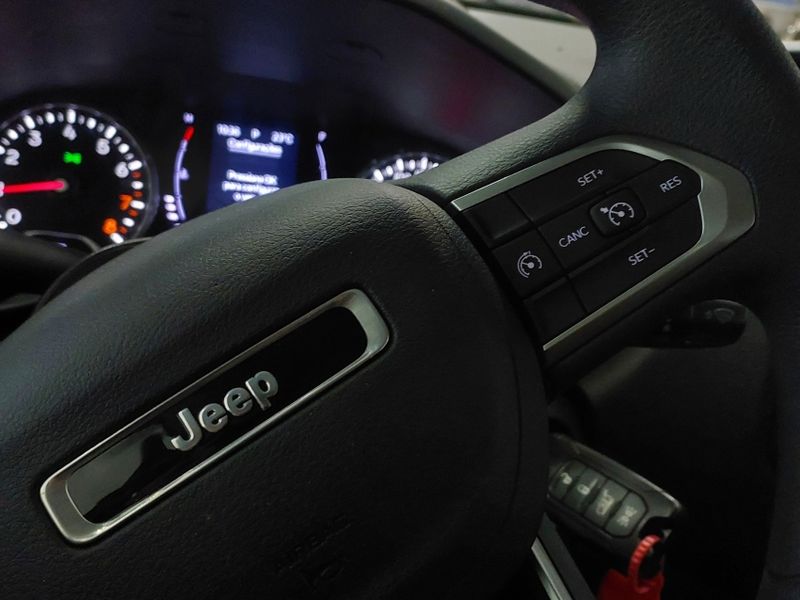JEEP RENEGADE 1.3 T270 TURBO FLEX SPORT AT6 2022/2022 BETIOLO NOVOS E SEMINOVOS LAJEADO / Carros no Vale