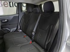 JEEP RENEGADE 1.3 T270 TURBO FLEX SPORT AT6 2023/2024 BETIOLO NOVOS E SEMINOVOS LAJEADO / Carros no Vale