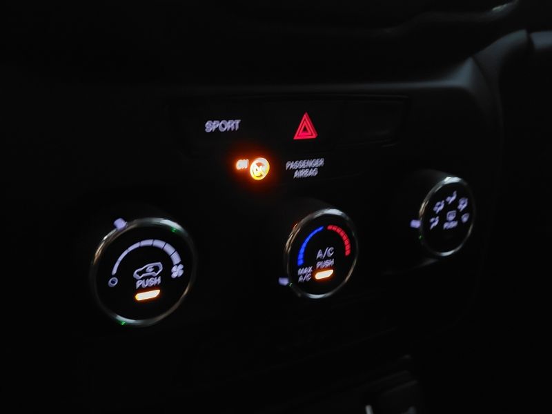 JEEP RENEGADE 1.8 16V FLEX 4P AUTOMÁTICO 2019/2019 BETIOLO NOVOS E SEMINOVOS LAJEADO / Carros no Vale