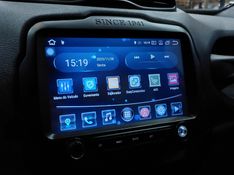 JEEP RENEGADE 1.8 16V FLEX 4P AUTOMÁTICO 2019/2019 BETIOLO NOVOS E SEMINOVOS LAJEADO / Carros no Vale