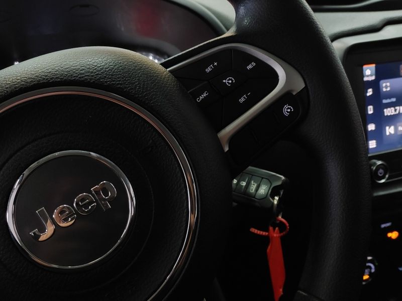 JEEP RENEGADE 1.8 16V FLEX SPORT 4P AUTOMÁTICO 2021/2021 BETIOLO NOVOS E SEMINOVOS LAJEADO / Carros no Vale