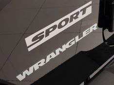 JEEP WRANGLER 3.6 SPORT 4X4 V6 12V GASOLINA 2P AUTOMÁTICO 2015/2015 BETIOLO NOVOS E SEMINOVOS LAJEADO / Carros no Vale